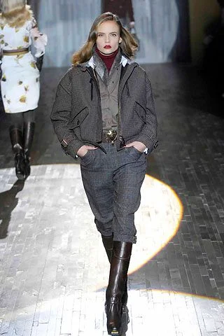 Look 7